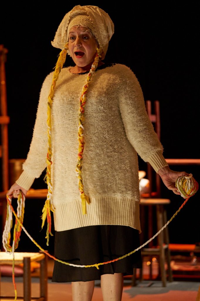 Pepa Muriel en una obra de teatro educativo infantil