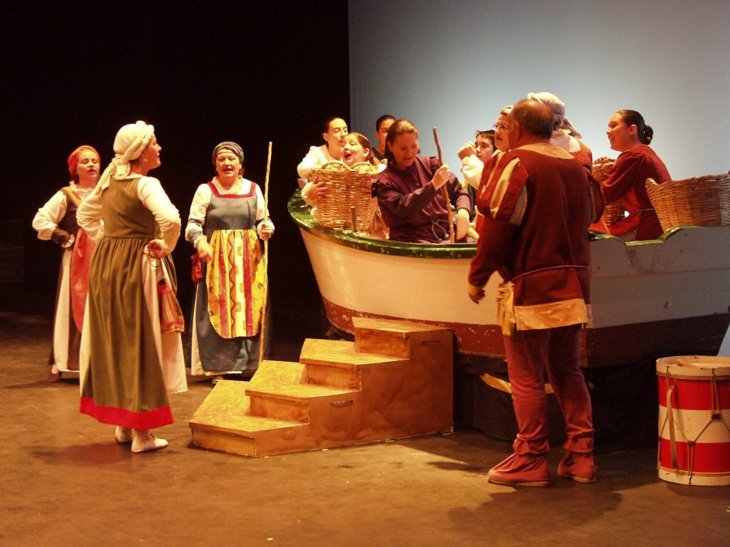 Pepa Muriel en una obra de teatro educativo infantil