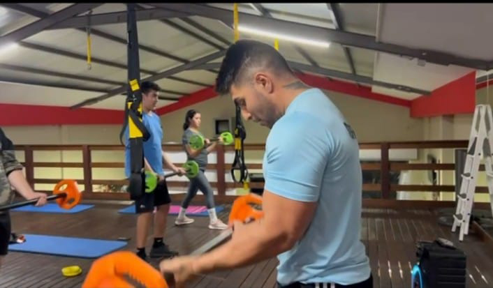 Rutina fitness de Rubén Ortiz y su transformación personal a través del entrenamiento